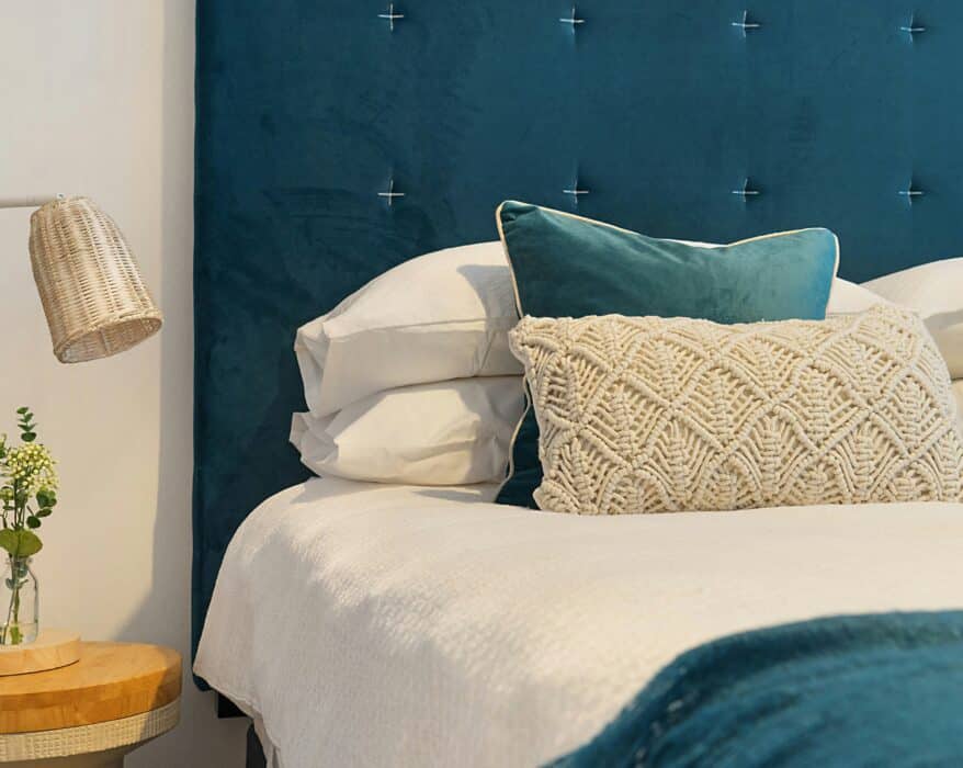 comment nettoyer tete de lit tissu